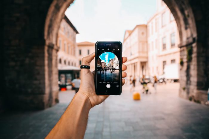 Telefony Samsung Galaxy A9 z poczwórnym aparatem – czy warto?