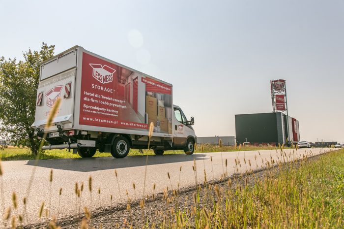 Usługa self storage – czy warto z niej skorzystać?