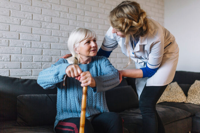 Jaki jest zakres obowiązków opiekunki osób starszych w Niemczech?